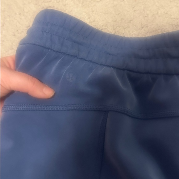 Lululemon Softstreme High-Rise Straight-Leg Cropped Pant
Pitch Blue - Picture 9 of 9